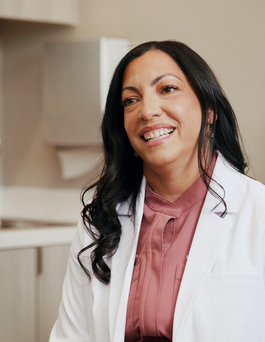 Dr. Lixana Vega Vega